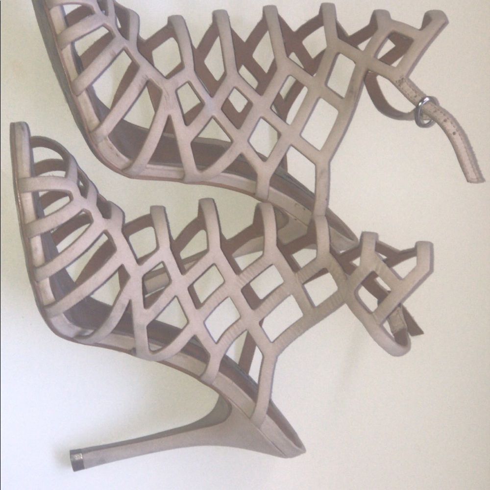 Laced heels
